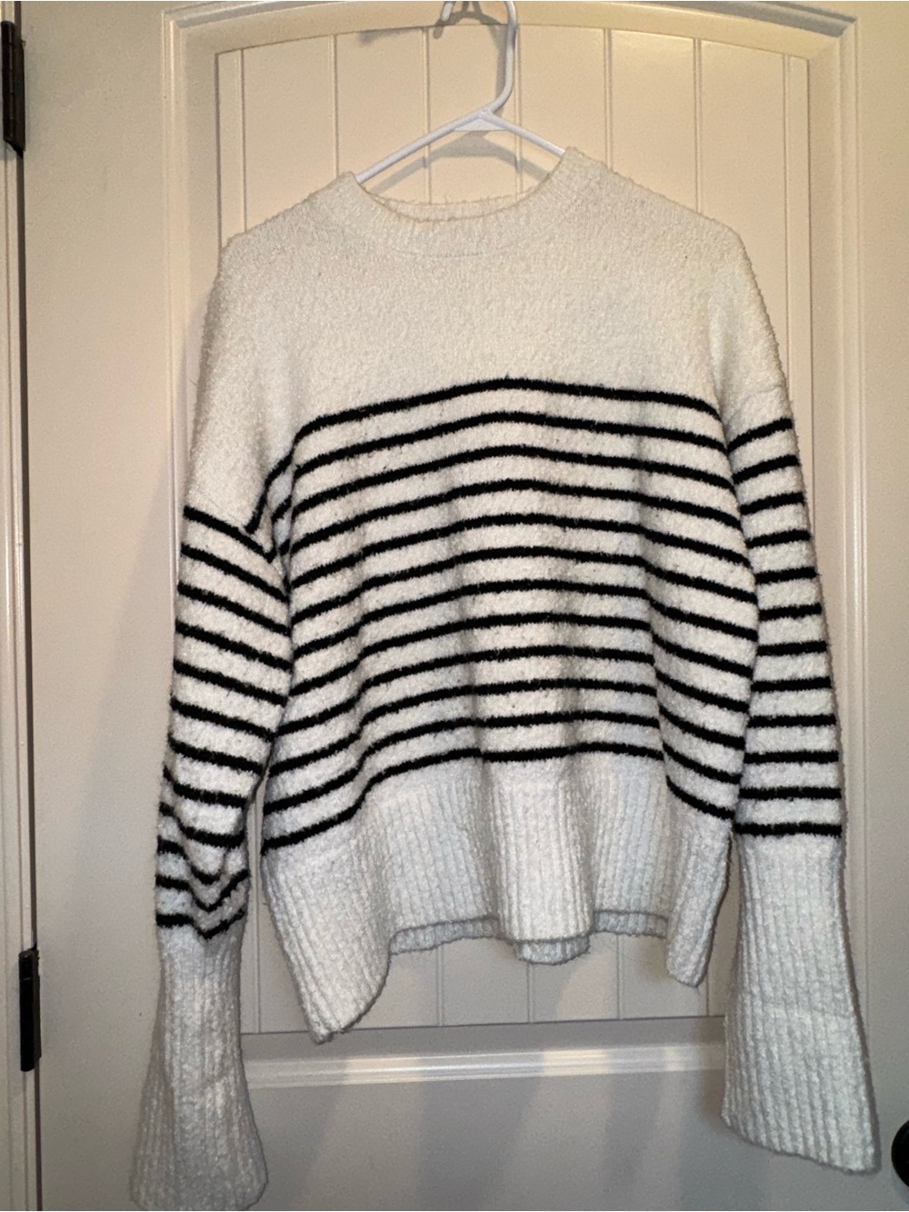 Cozy White Crewneck Sweater with Black Stripes